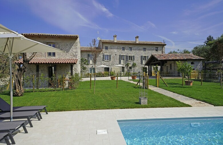 Dogoli Country Apartments
