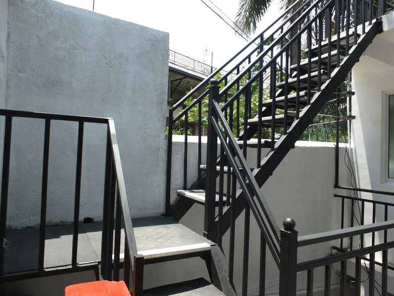 Bed & Breakfast Rest For Guests - Homestay
