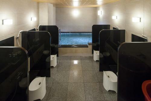 Y's Cabin Osaka Namba (Female Only)