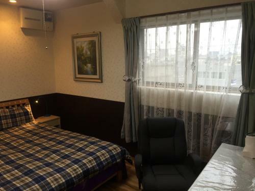 Hostal Osaka Shinichi House