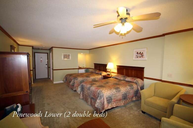 Hotel The Glen House Resort Ltd
