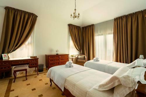Villa Oak Leaf Residences