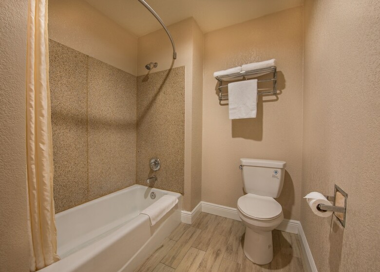 Hotel Edgewater Inn Reedley