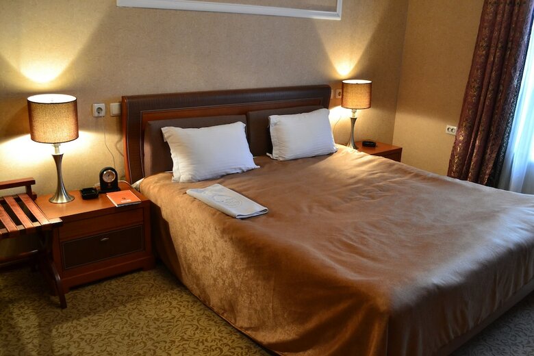 Hotel Remi Khudjant