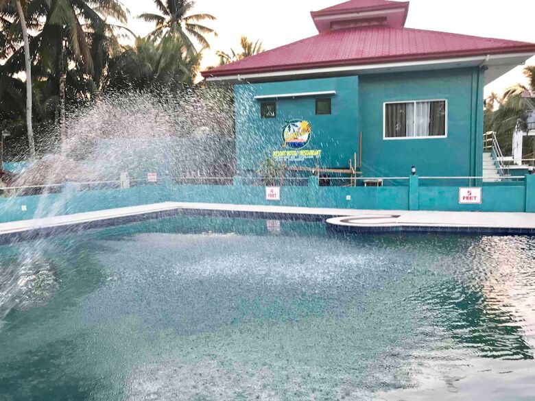 Juvies Resort Hotel And Restaurant