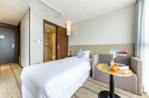 Shin Shin Hotel Cheonjiyeon