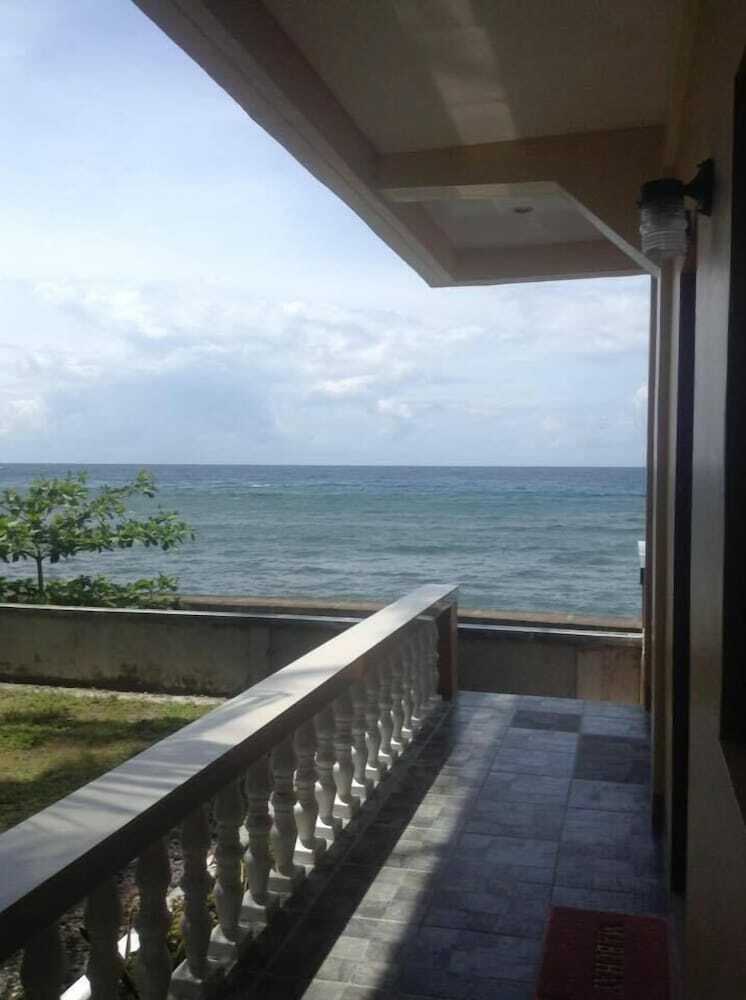 Hotel C - Side