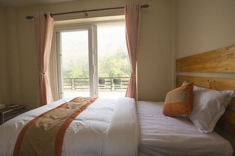 Hotel Trishuli Riverside Resort