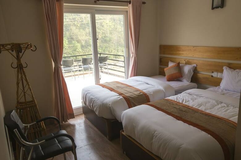 Hotel Trishuli Riverside Resort
