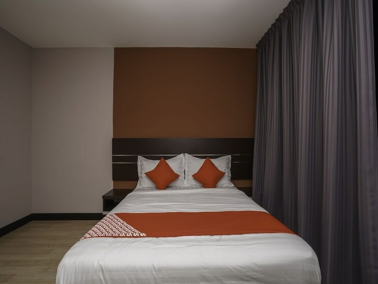 Oyo 1043 Get Inn Hotel Sendayan