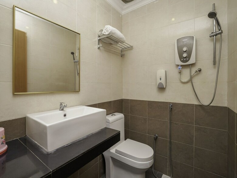 Oyo 1043 Get Inn Hotel Sendayan