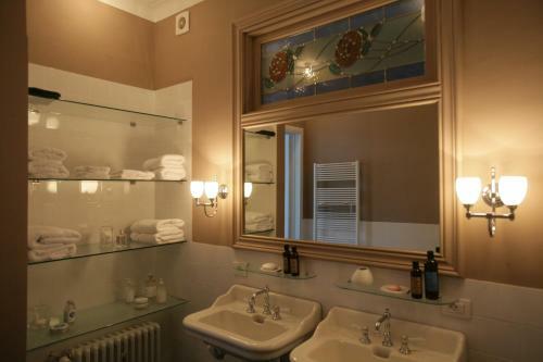 Windsor Castle Bed & Breakfast
