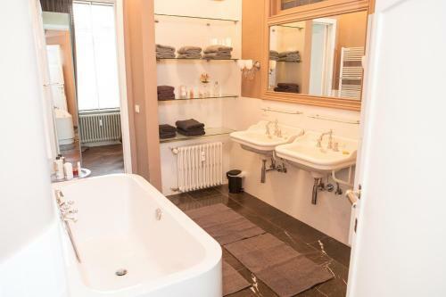 Windsor Castle Bed & Breakfast