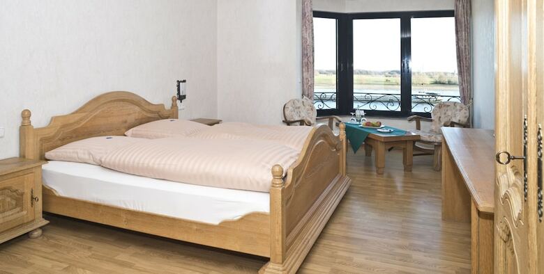 Hotel-restaurant Wacht Am Rhein