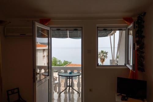 Seaview Apartment Duki