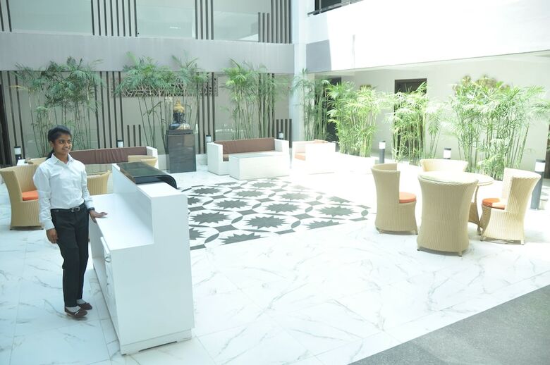 Hotel Vvip Suites By Tgi
