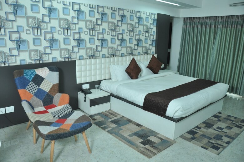 Hotel Vvip Suites By Tgi