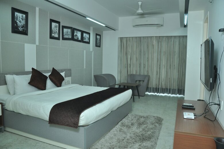 Hotel Vvip Suites By Tgi