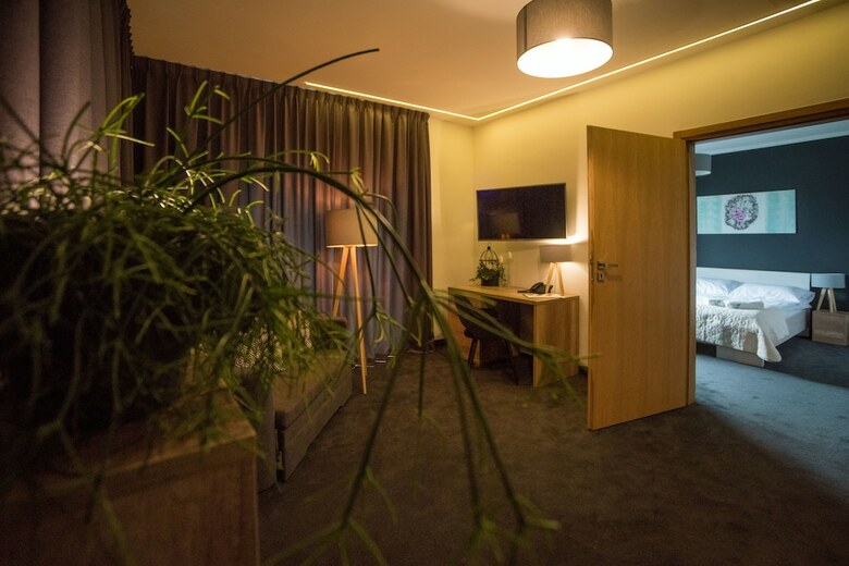Natural Hotel