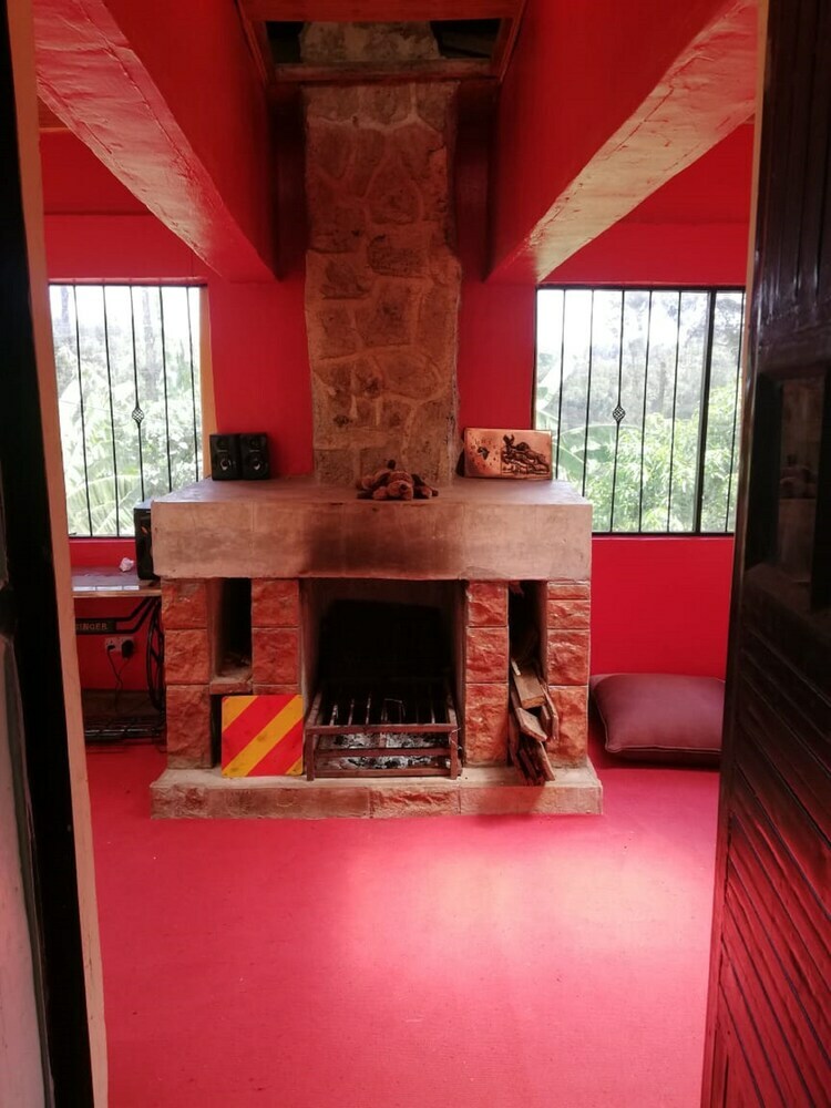 Hotel Karugia House