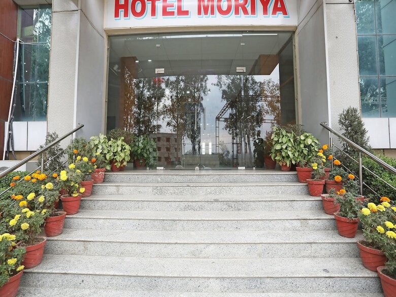 Hotel Oyo 30933 Moriya Palace