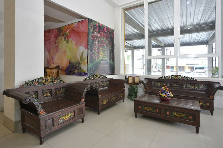 Oyo 586 Hotel Wijaya