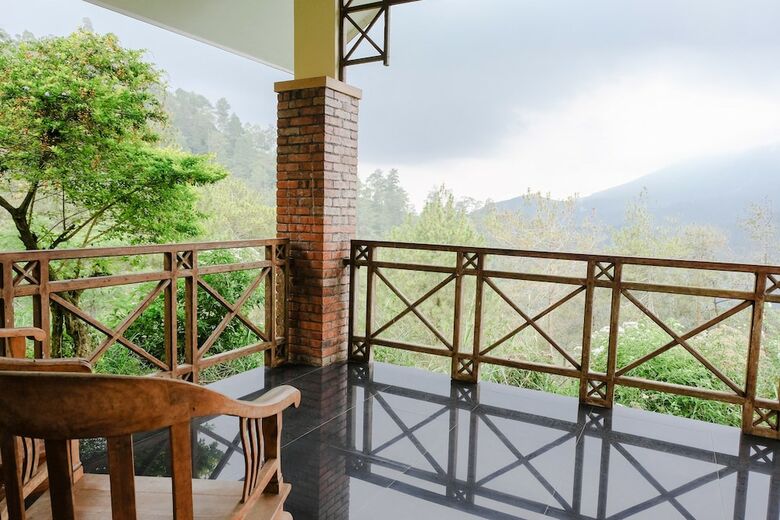 Capital O 892 Grand Pujon View Hotel And Resort