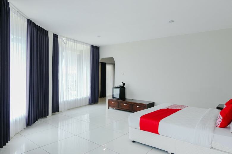 Capital O 892 Grand Pujon View Hotel And Resort