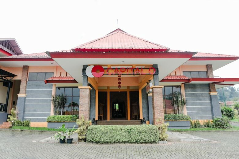 Capital O 892 Grand Pujon View Hotel And Resort