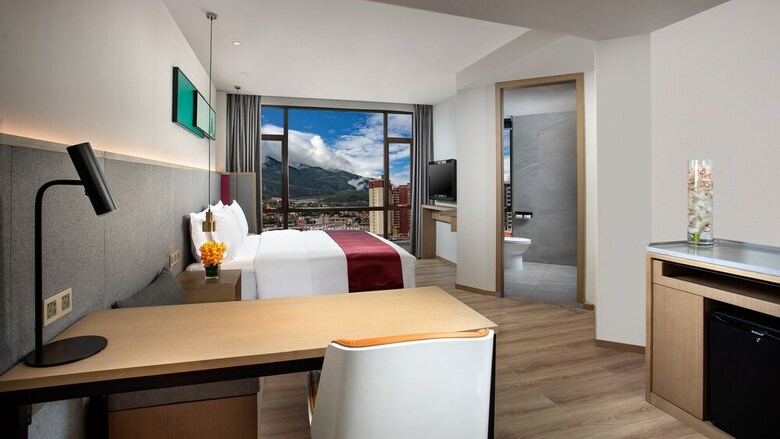 Hotel Holiday Inn Batang