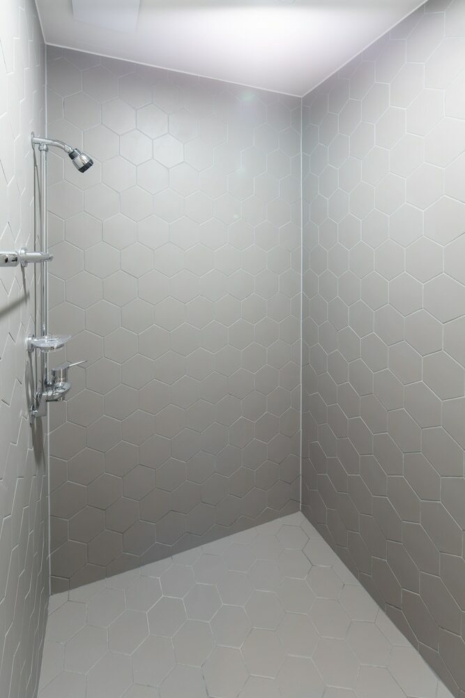 Hostal Upflo House