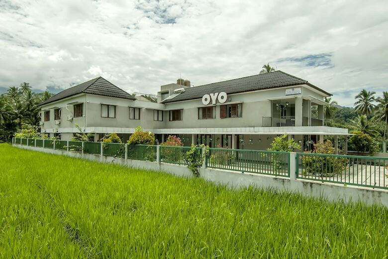 Hotel Oyo 882 Puri Gevana Guest House