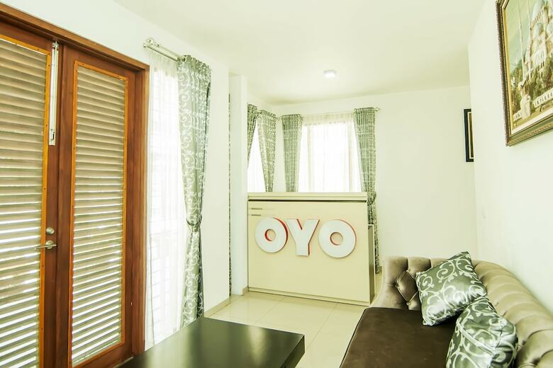 Hotel Oyo 882 Puri Gevana Guest House
