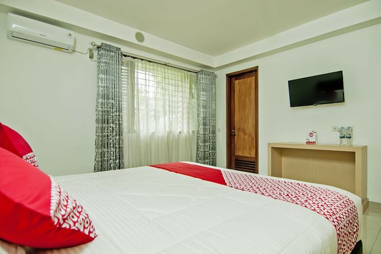 Hotel Oyo 882 Puri Gevana Guest House
