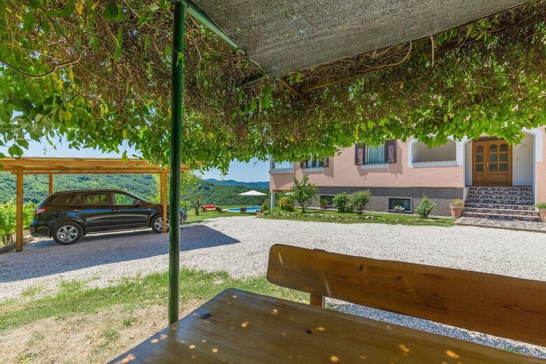 Holiday Home Brajdice