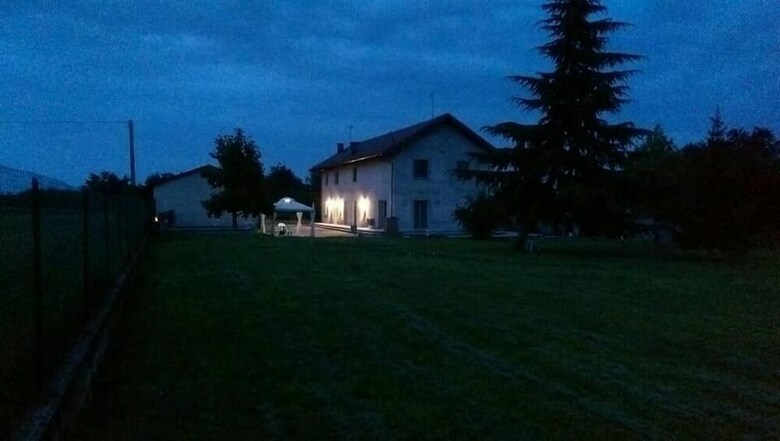 B&B Elena