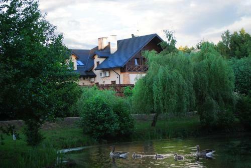 Hotel Karczma Nad Stawem