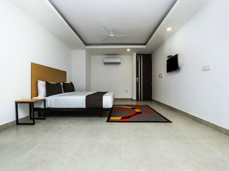 Hotel Collection O 30101 Red Coral Hassanpur