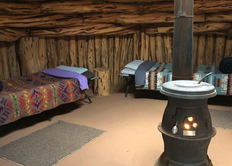 Shash Dine' Ecoretreat