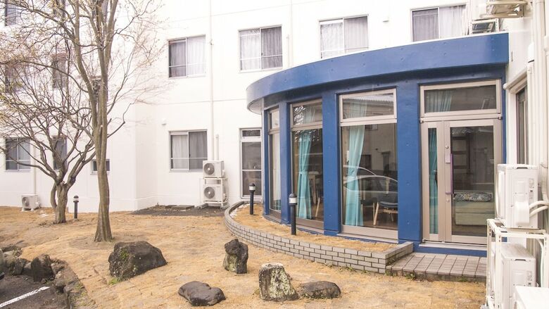 Hostal Guesthouse Hot Inn Sendai Nagamachi - Hostel