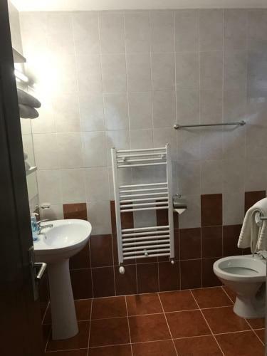 Hostal Pensiunea Granada