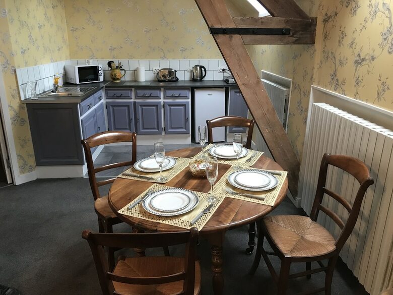 Ch�teau De Saug�