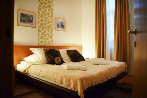 Hotel Hunting House