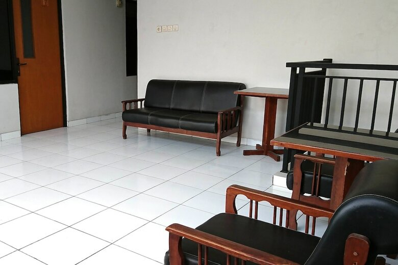 Hotel Oyo 746 Harmoni