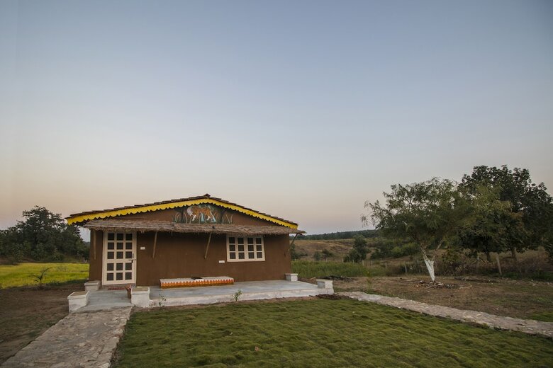 Hotel Pachmarhi Foothill Cottages