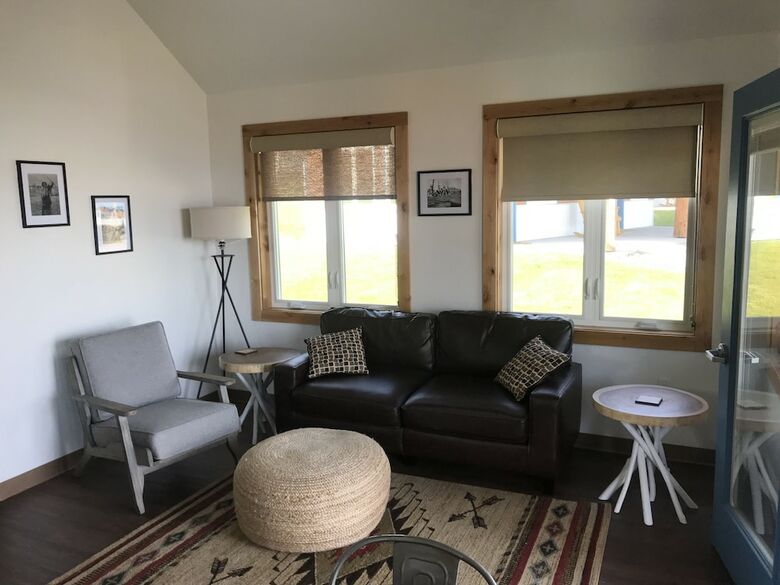 Cabana Big Arm Resort