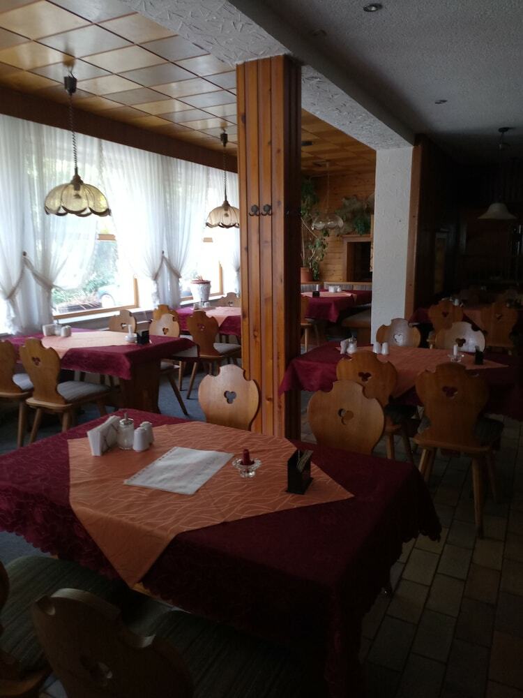 Zur Linde Hotel