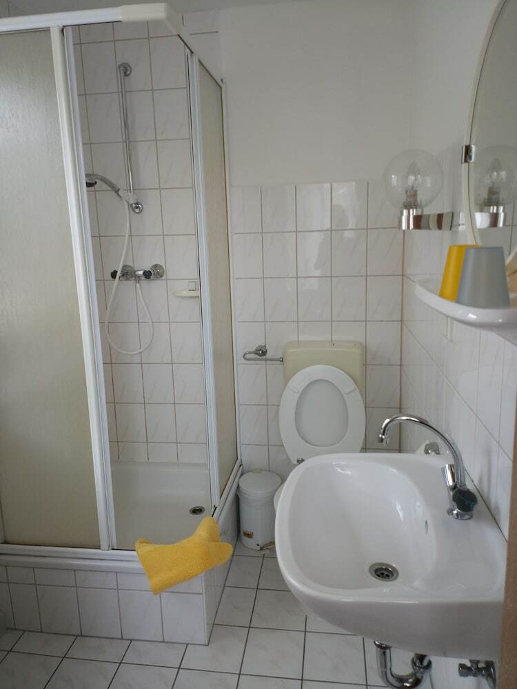 Zur Linde Hotel