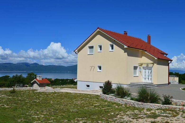 Apartamentos Blue Lake Luxury Accommodation