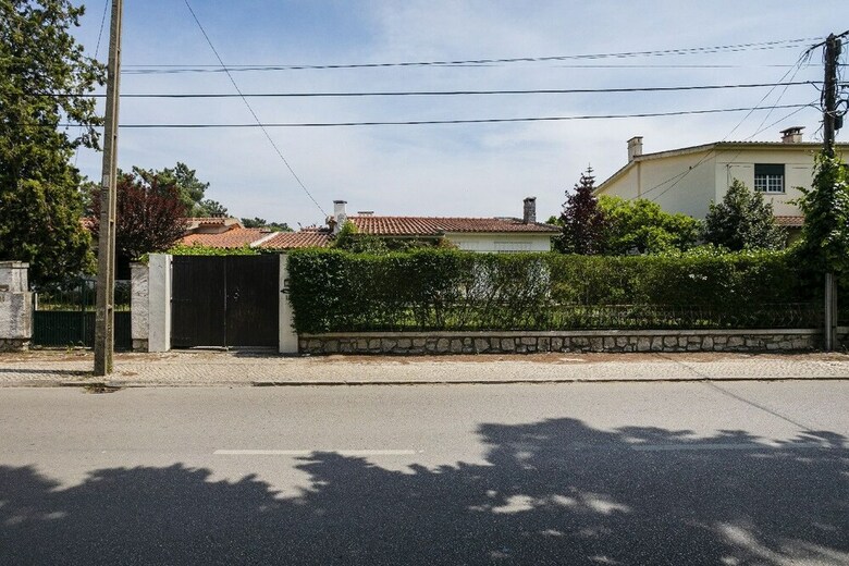 Villa Aroeira With Pool By Homing